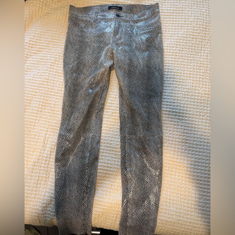 J BRAND SNAKE LEATHER SKINNY PANTS  100% LAMB